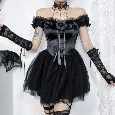 Autumn 2024 new Halloween dark temperament sexy slim one shoulder pleated dress for women